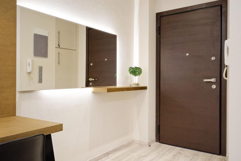 Acropolis Elegant Apartment Афины Экстерьер фото
