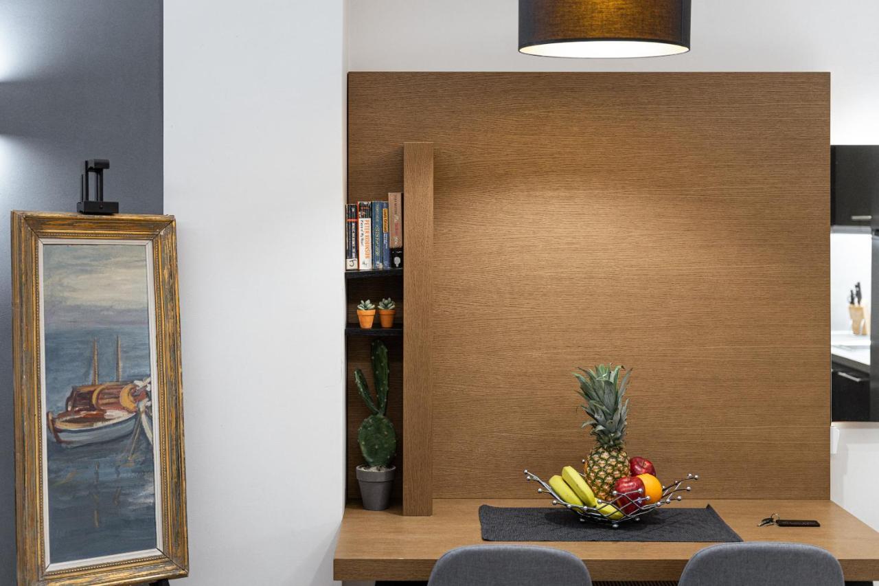 Acropolis Elegant Apartment Афины Экстерьер фото